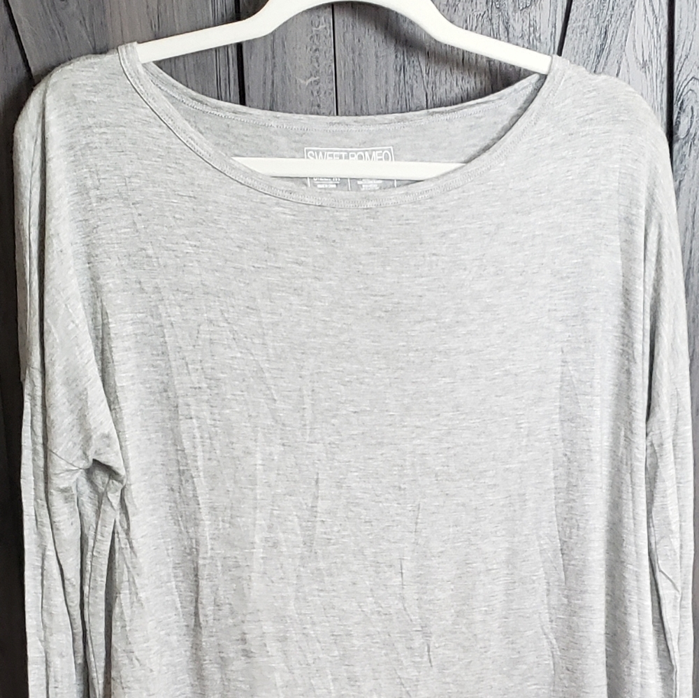 Sweet Romeo Long Sleeve Dolman Tee - Picture 7 of 12